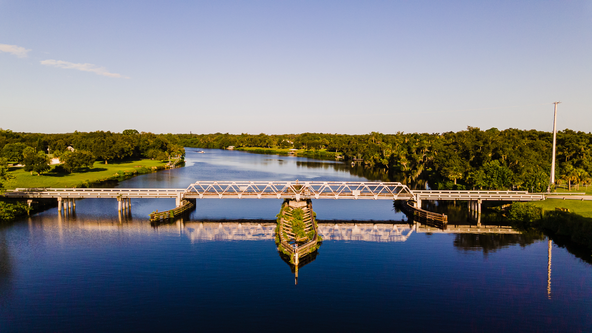 LaBelle Homes For Sale Riverside Real Estate, Inc.